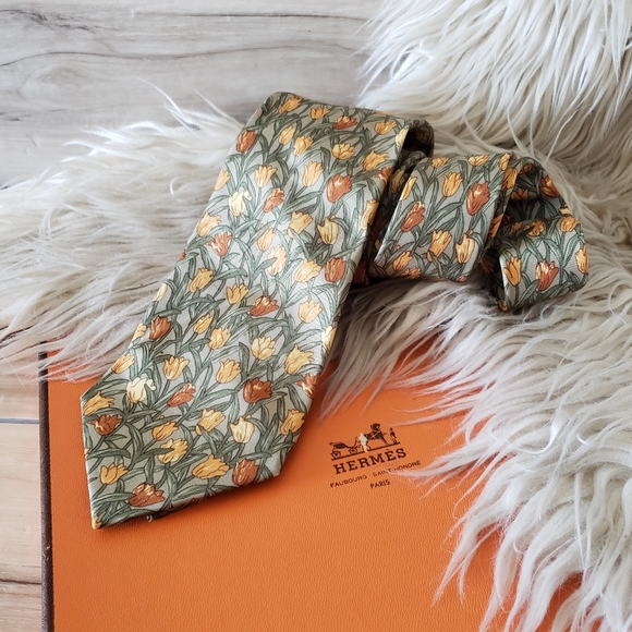 HERMÈS - Tie - Picture 12 of 16